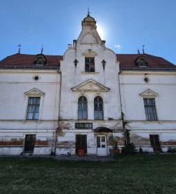 312. legjobb látnivaló: Barthodeiszky-Udvary kastély