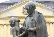 Batthyány-Strattmann László szobra Körmend