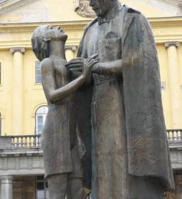 Batthyány-Strattmann László szobra