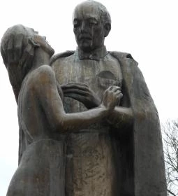 Batthyány-Strattmann László szobra