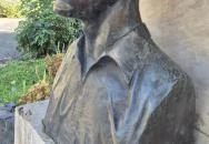 Bauer Sándor mellszobra Budapest