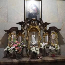 Bazilika Zirc - Belső