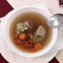 Bécsiszelet Vendéglő (Óbuda), Budapest - Étel/ital