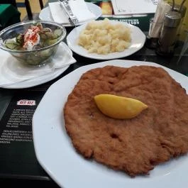 Bécsiszelet Vendéglő - Margit körút Budapest - Étel/ital