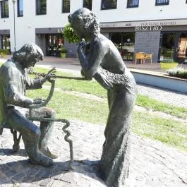 Beethoven & a Halhatatlan Kedves Martonvásár - Külső kép