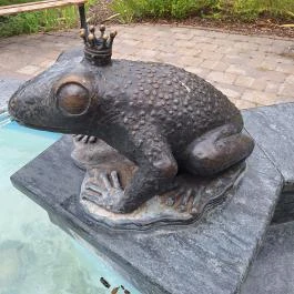 Békás szökőkút Nagykőrös - Egyéb