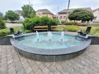 Békás szökőkút Nagykőrös