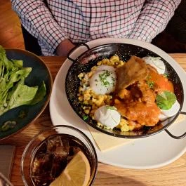 BÉLA - Bár, Étterem, Lakás, Arborétum Budapest - Étel/ital