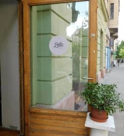 BÉLA - Bár, Étterem, Lakás, Arborétum