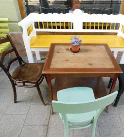 BÉLA - Bár, Étterem, Lakás, Arborétum