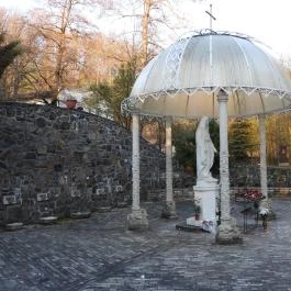 Béke királynéja templom és Mária kápolna Mátraszentimre - Egyéb