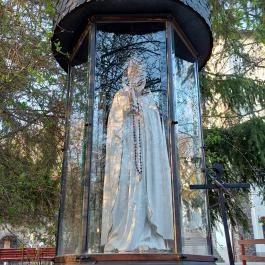 Béke királynéja templom és Mária kápolna Mátraszentimre - Egyéb