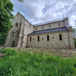Bélapátfalvi Ciszterci Apátság Bélapátfalva - Külső kép