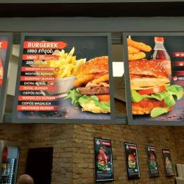 Belfrit - Tesco, Budaörs - Egyéb