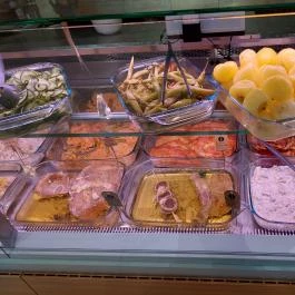 Belvárosi Disznótoros - Etele Plaza Budapest - Étel/ital