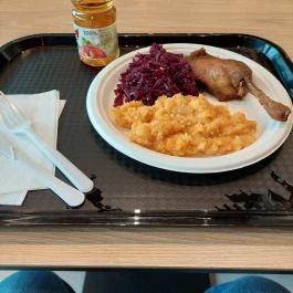 Belvárosi Disznótoros - Etele Plaza Budapest - Étel/ital