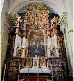 Belvárosi Szent Anna templom