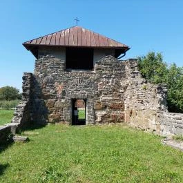 Bencés apátsági templom romja Celldömölk - Külső kép