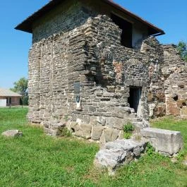 Bencés apátsági templom romja Celldömölk - Külső kép