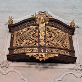 Bencés templom Pápa - Egyéb