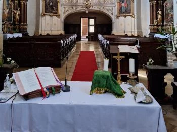 Bencés templom Pápa