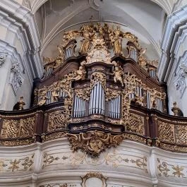 Bencés templom Pápa - Belső