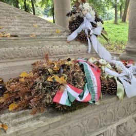 Benczúr Gyula Mauzóleum, Szécsény - Egyéb