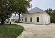 Benczúr-kúria Szécsény