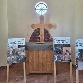 Benyovszky kápolna Tengelic - Belső
