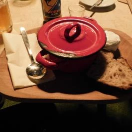 Bereg Bar & Cafe Budapest - Étel/ital