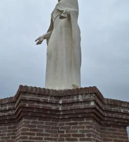 Betegek gyógyítója Mária-szobor