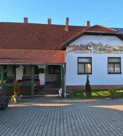 Betyártanya Étterem