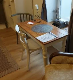 Bí-Bor-Lak A. Apartmanház