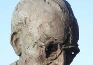 Bibó István mellszobra Budapest