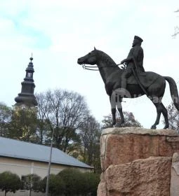 Bocskai István lovasszobra