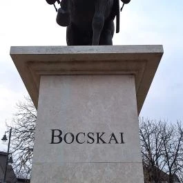 Bocskai István lovasszobra, Hajdúhadház - Egyéb