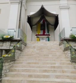 Bodajki Segítő Szűz Mária-kegytemplom