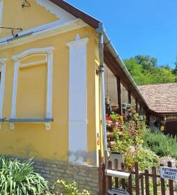 Bohnert család gyűjteménye