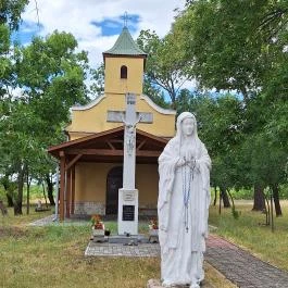 Boldogasszony (Kisasszony) kápolna Markaz - Külső kép