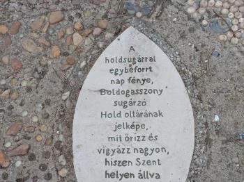 Boldogasszony sugárzó Hold oltára Balatonboglár