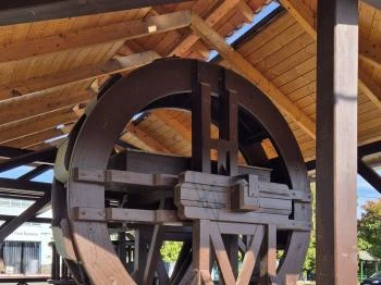 Bolgárkerék-emlékmű Halásztelek