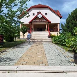 Borhotel Sziluett Farkasmály étterme Gyöngyös - Külső kép