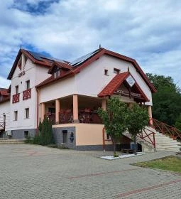 Borhotel Sziluett Farkasmály étterme