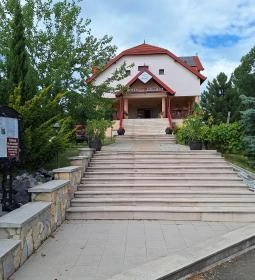 Borhotel Sziluett Farkasmály étterme