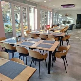 Bornemisza Kúria Wellness Apartman Tiszabecs - Vendéglátás