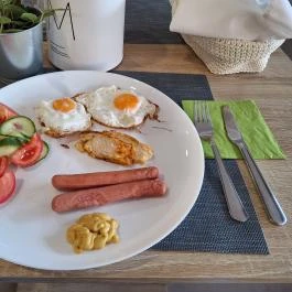 Bornemisza Kúria Wellness Apartman Tiszabecs - Vendéglátás