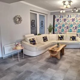 Bornemisza Kúria Wellness Apartman Tiszabecs - Belső