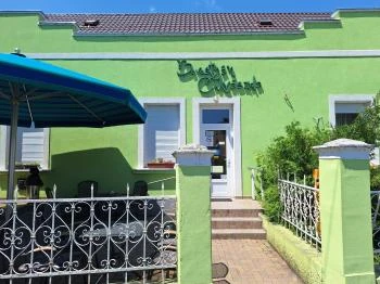 Borostyán Cukrászda Tapolca