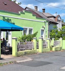 Borostyán Cukrászda