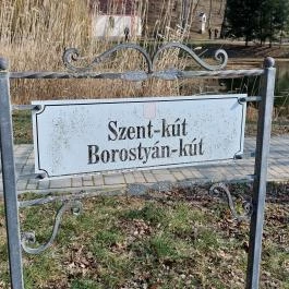 Borostyán-kút kápolna Bakonybél - Egyéb